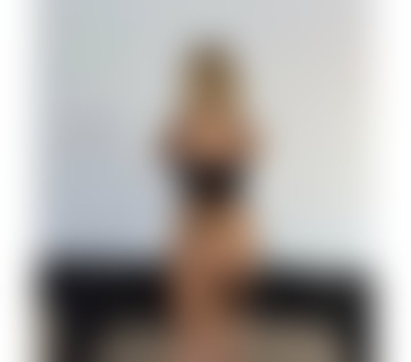  Escorts & Erotic Massage Kirkcaldy Fife - Photos for Estel ! Outcalll or car meet !