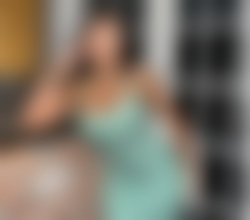  Escorts & Erotic Massage Dartford Town Centre Dartford - Photos for 🫦 NEW SENSUAL PARTY GIRL OUTCALL ONLY!🫦