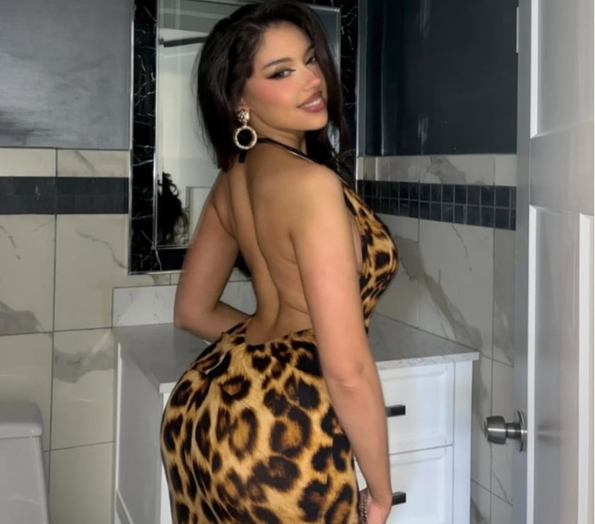  Escorts Bromley Town Centre Bromley - Photos for 🫦 NEW PARTY GIRL OUTCALL ONLY!🫦