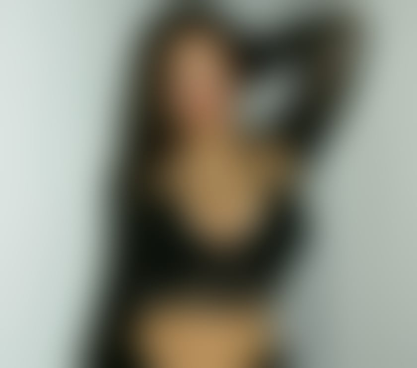 WhatsApp Escorts Bromley Town Centre Bromley - Photos for 🫦 NEW PARTY GIRL OUTCALL ONLY!🫦