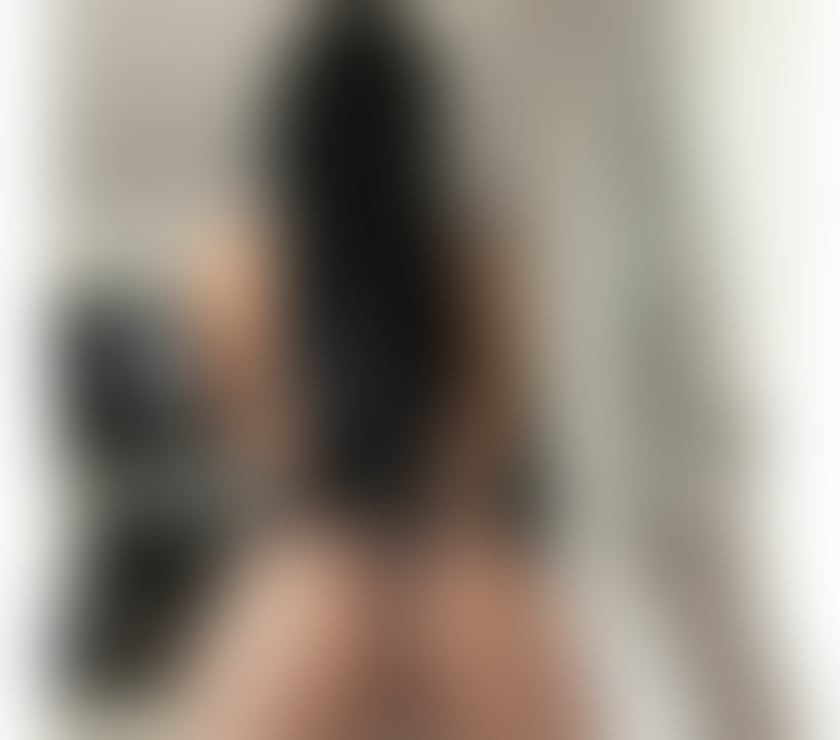  Escorts Reading Town Centre Reading - Photos for Good girl full service Now in Town party