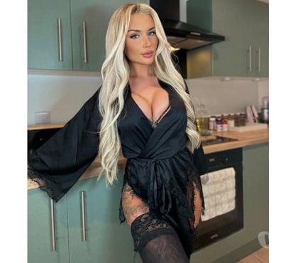 Escorts Swindon Town Centre Swindon - Photos for 🔥HOT PARTY MAYA🔥ONLY OUTCALL OR VIDEO CALL BEST OWO