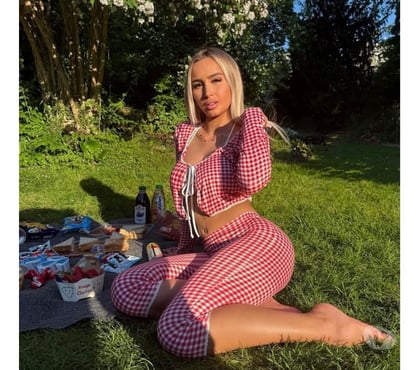  Escorts & Erotic Massage Southend Airport Southend-on-Sea - Photos for 😘The sexy Blonde in your town 💋💋 🤙 call me 😘