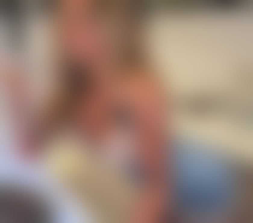 Blonde Escorts & Erotic Massage High Wycombe Buckinghamshire - Photos for Bella 🥵 HOT ESPAÑOLA 🇪🇸 JUST OUTCALL☎️