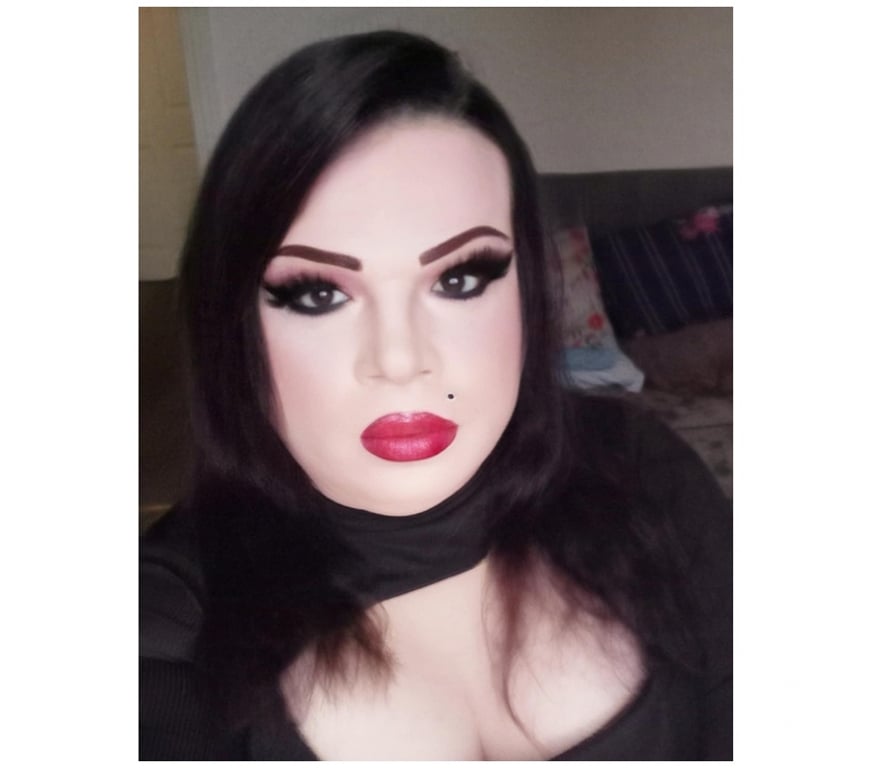 Trans Escorts West Midlands Wolverhampton - Photos for Emma back in Town