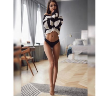 Escorts Reading Town Centre Reading - images_alt_text Slim brunette party available no rush real photos