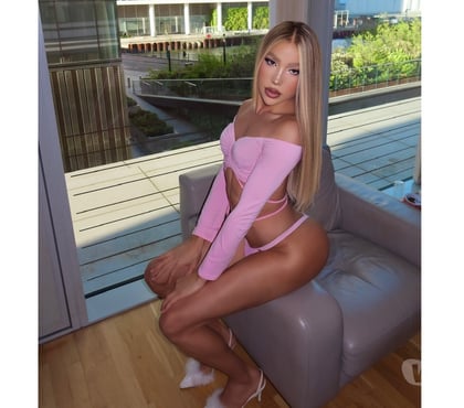 Trans Escorts Canary Wharf Station East London - Photos for YOUNG BRAZILIAN SOFHIA 😈 VIP SERVICE 🎉 PARTY 🎉🍾