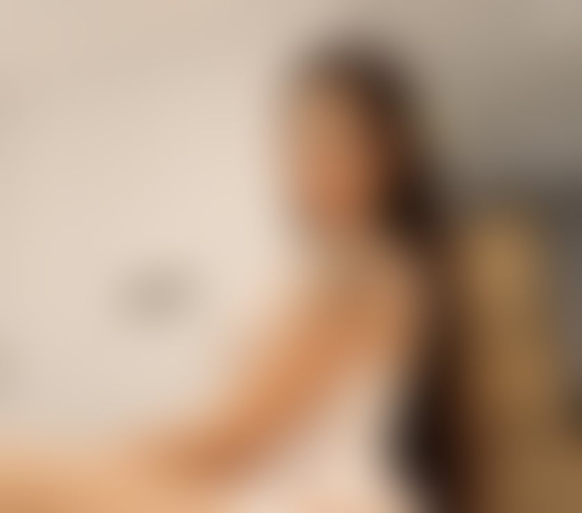 Escorts West London Hillingdon - Photos for 🇧🇷 Naughty Mia💋PARTY GIRL Vibes🥂🍾