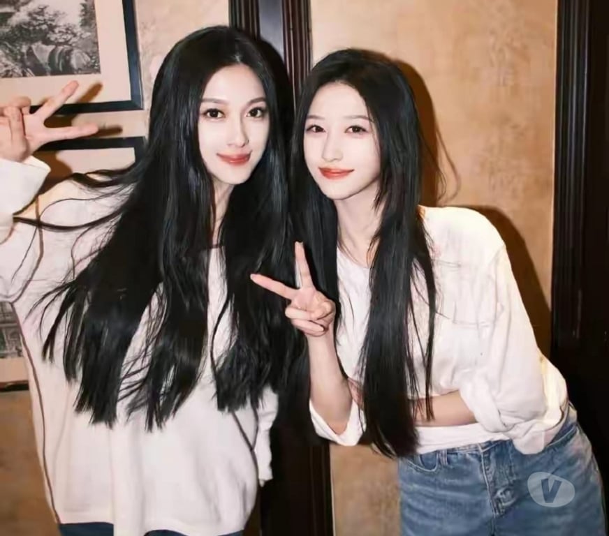 Escorts Essex Southend-on-Sea - Photos for (DUO)🌹 Gentle Companion · Warm & Discreet 🌹(SS1)