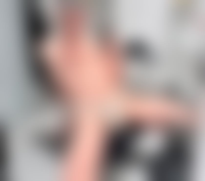  Gay massage South West London Kensington - South West London - Photos for Slim hung handsome sub bottom | incall 8 Feb | 9