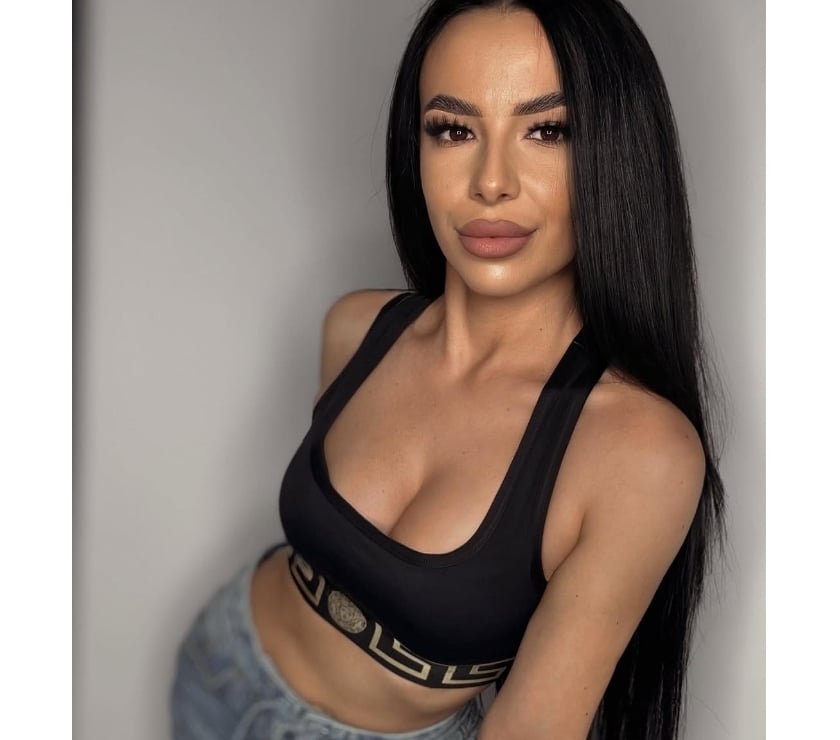  Escorts & Erotic Massage Holbeck Leeds - Photos for Nicolle SEXY AND HOT BRUNETTE IN THE AREA 🔥🫦