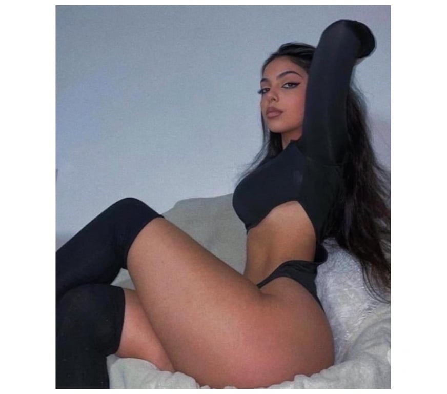 Escorts West Yorkshire Leeds - Photos for JULIANA SEXY AND HOT BRUNETTE IN THE AREA 🔥🫦