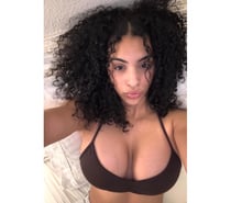 BROWN GIRL,I’m Dandara is my first time here 💘