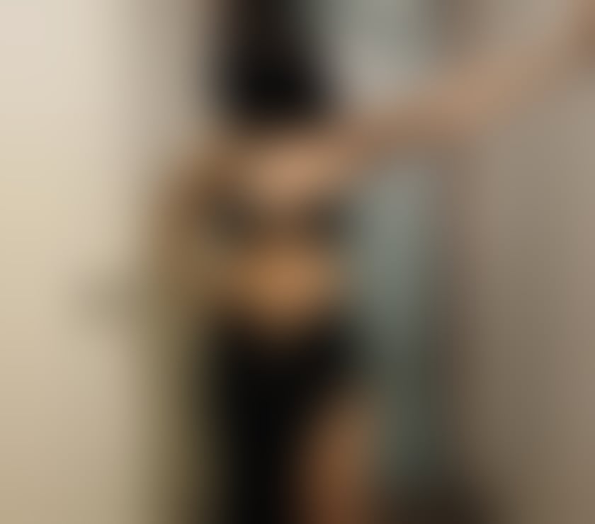 Escorts Surrey Elmbridge - Photos for Asian_princess_hafsa