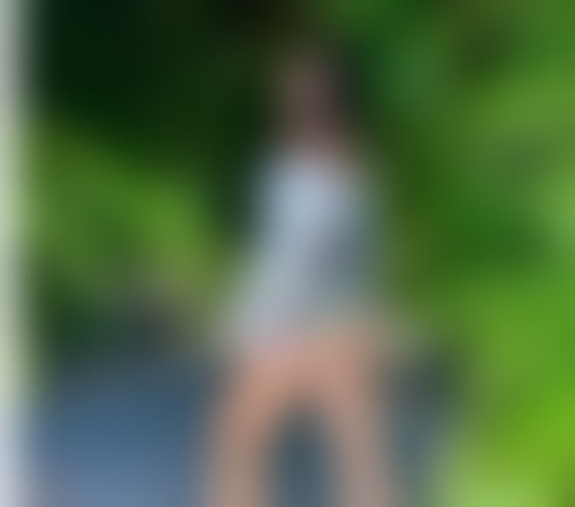 Escorts Lancashire Burnley - Photos for NOEMI, curvy body from Malaysian 🇲🇾 👁️🫦👁️