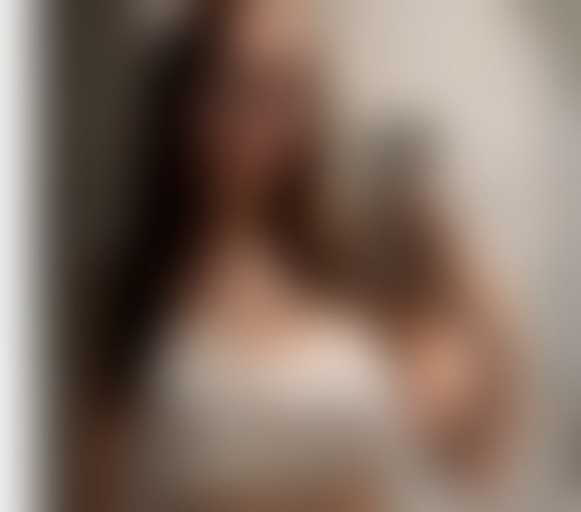 Escorts Ealing Greenford - Ealing - Photos for Bella new in town