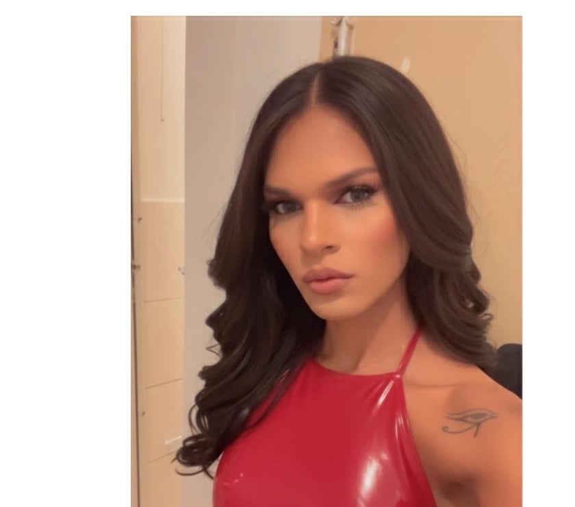 LADYBOY Perola Dominatrix Party