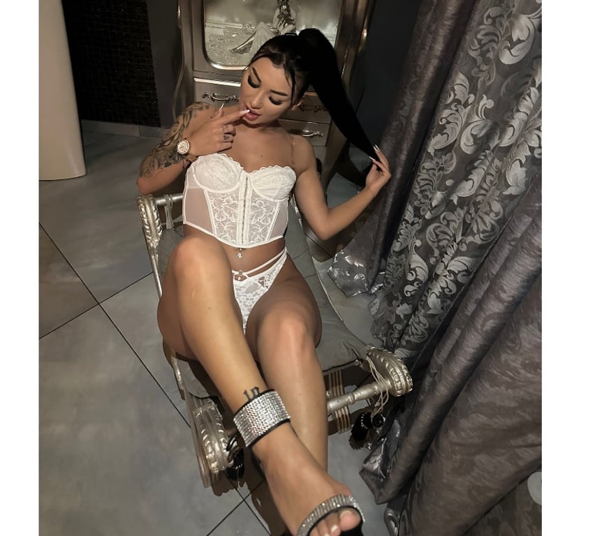 Escorts West Midlands Birmingham - Photos for HOT GIRL🤤REAL PHOTO💯IN&OUT🍭🍌
