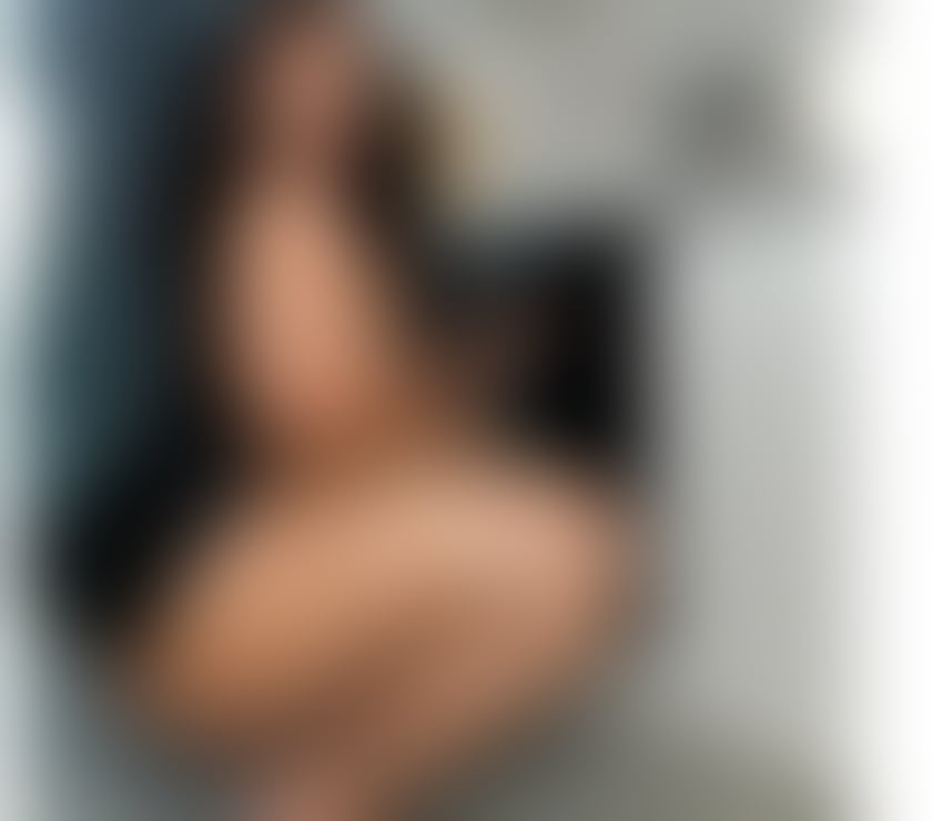 Escorts Edinburgh Edinburgh - Edinburgh - Photos for Julia sweet curvy queen best service , let's party babe