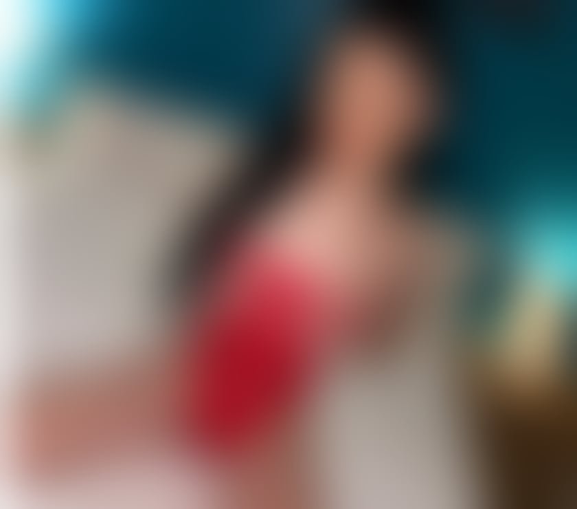 Hello dears, I'm new to you in town.