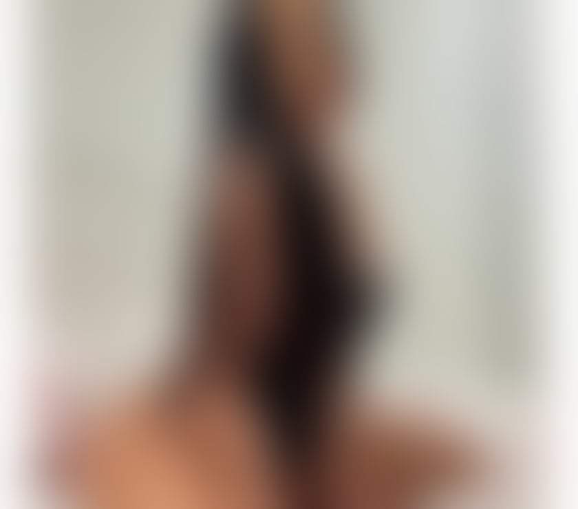 Desy 🔞 BIG NATURAL TITS 🤯 AMAZING SLOPPY