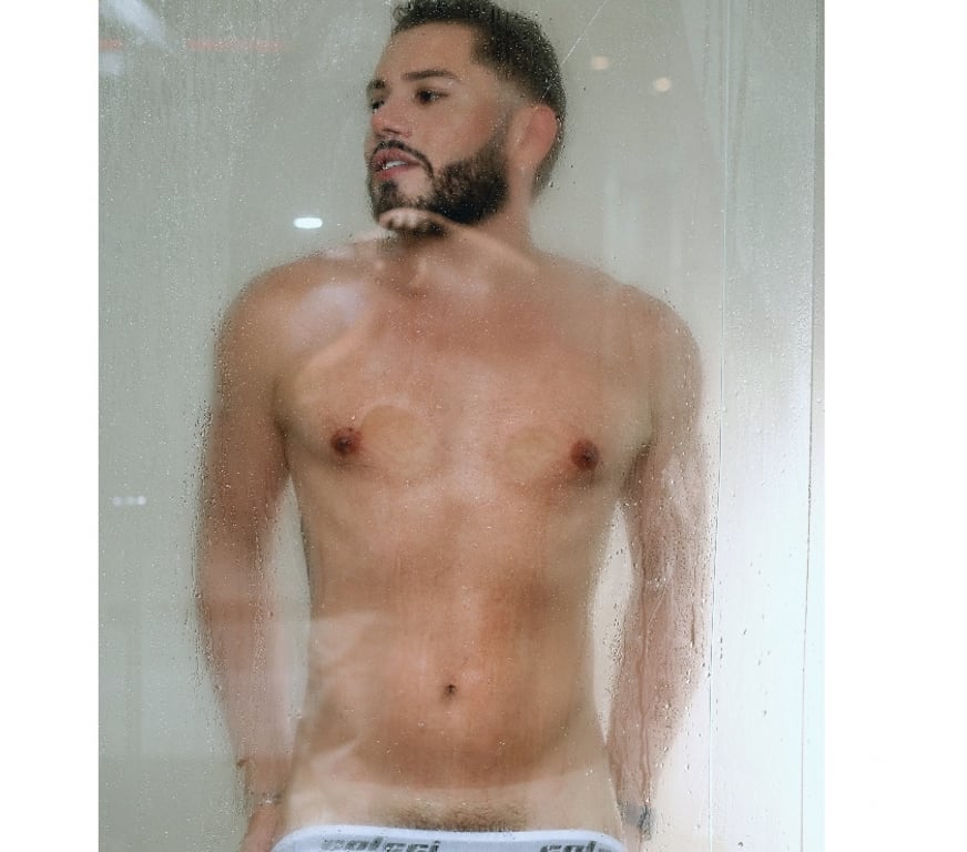  Gay massage Buckinghamshire Milton Keynes - Photos for Alef XL Latino Brazil