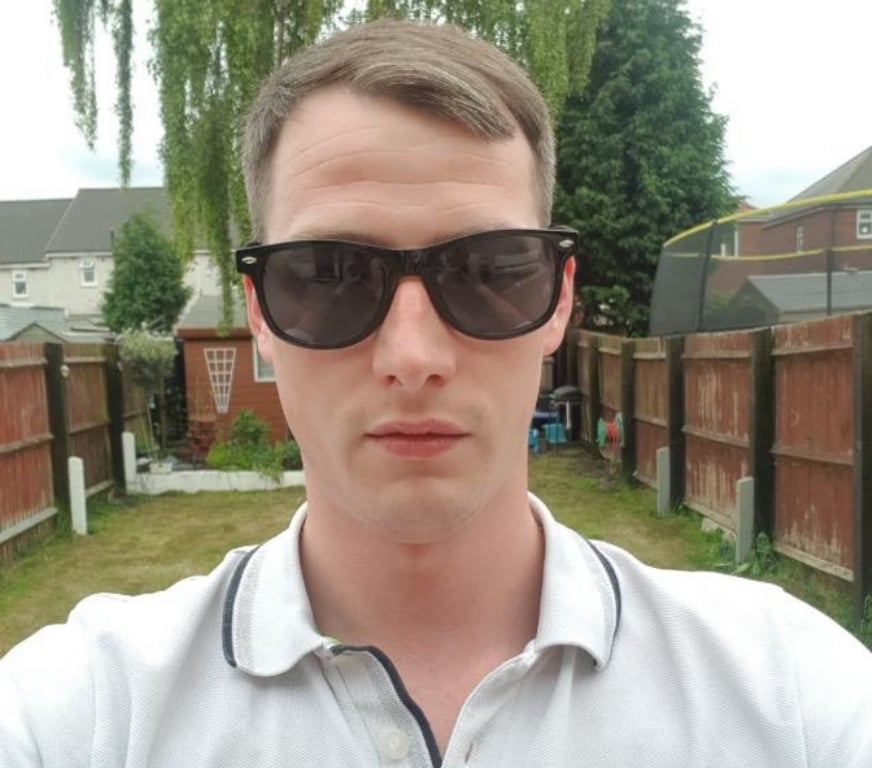 Escorts West Midlands Sandwell - Photos for Provide male escort services for women only07729844636