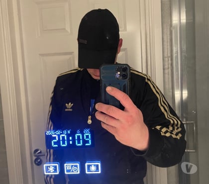 Escorts Birmingham Sandwell - Photos for Provide male escort services for women only07729844636