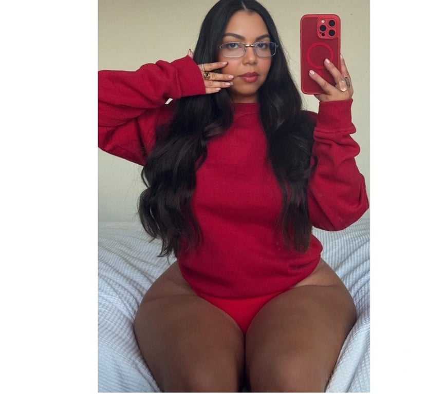 Escorts Norfolk Norwich - Photos for JULYANA BRAZIL sexy curves 🍑the best brunette👸🏻