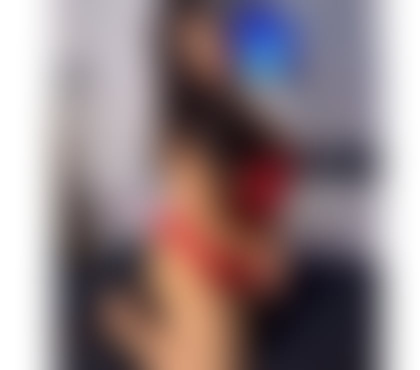 Bianca Curvy Naughty brasileira 🇧🇷🚀💃🏽