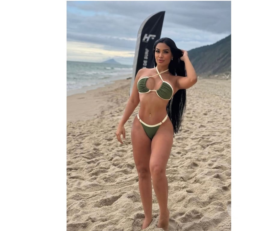 Escorts North West London Harrow - Photos for Hot Brazilian Amanda Party girl 🥂PIC 100% REAL