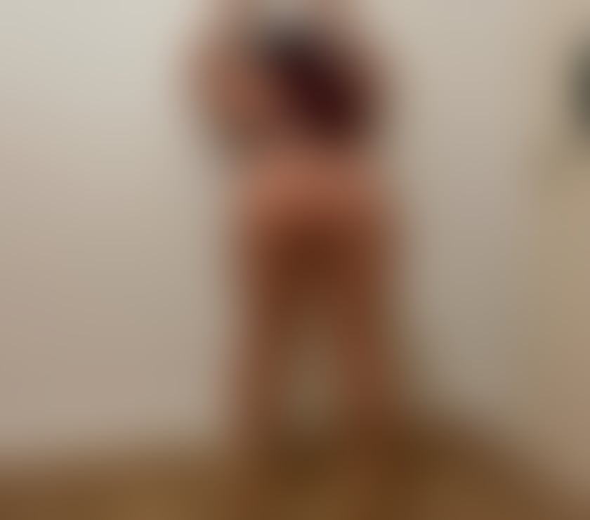 hi im clara new girl big ass