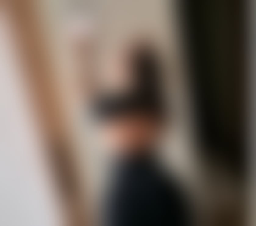 Escorts North London Winchmore Hill - North London - Photos for Petit Blossom Now in Enfield