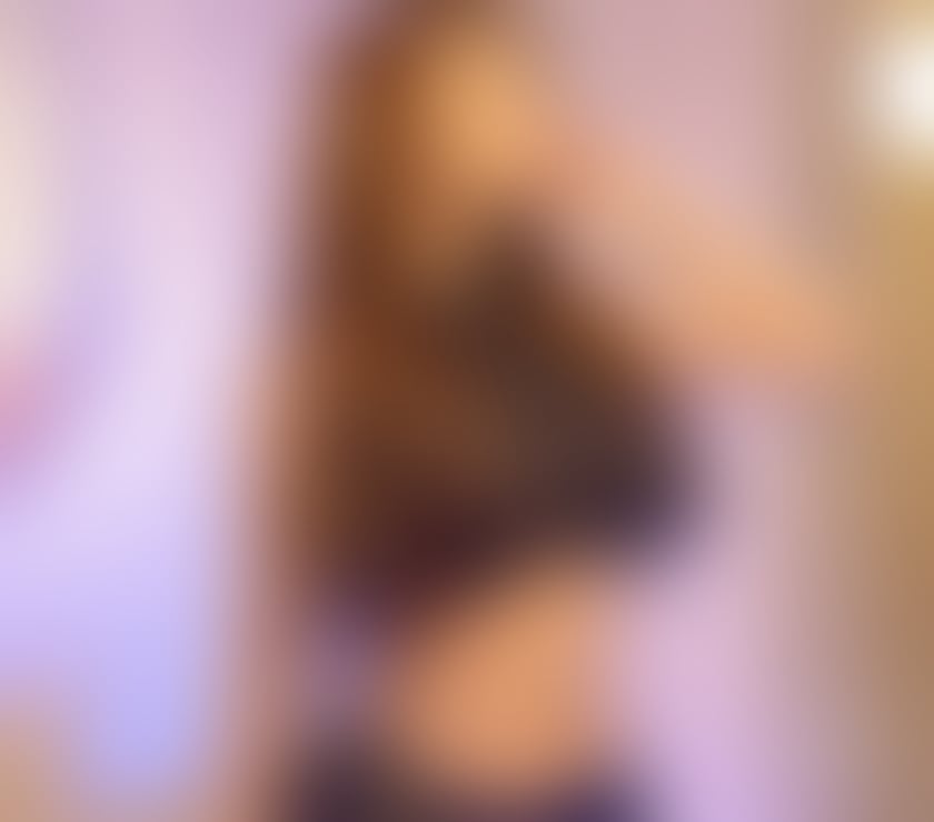 PSE Escorts & Erotic Massage Corby North Northamptonshire - Photos for beautiful Cute & Playful Girl corby