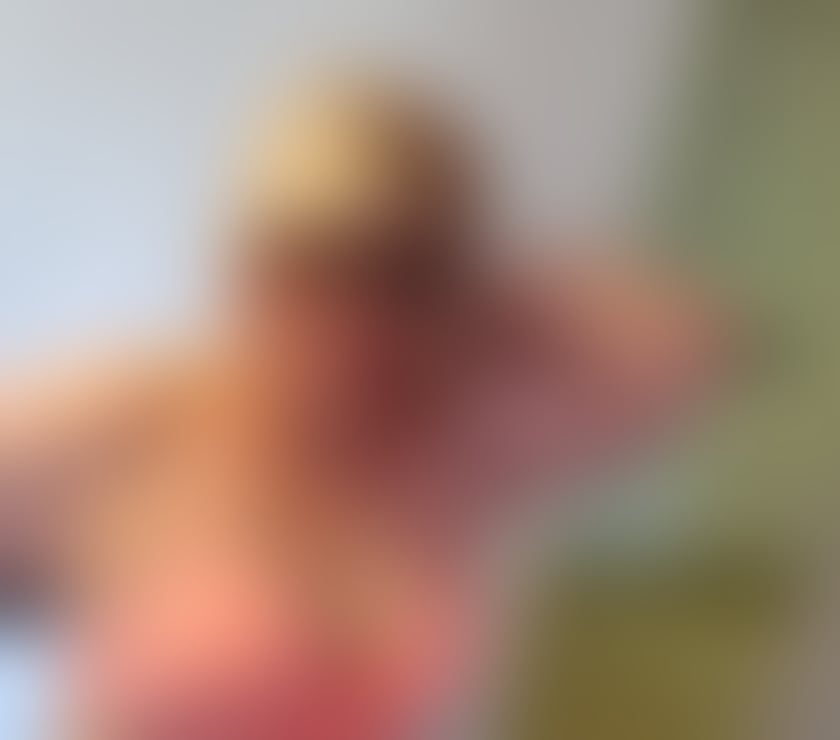 Escorts East London Whitechapel Station - East London - Photos for Hi!! Me NAME ZARA!! HUNGARY LADY!!