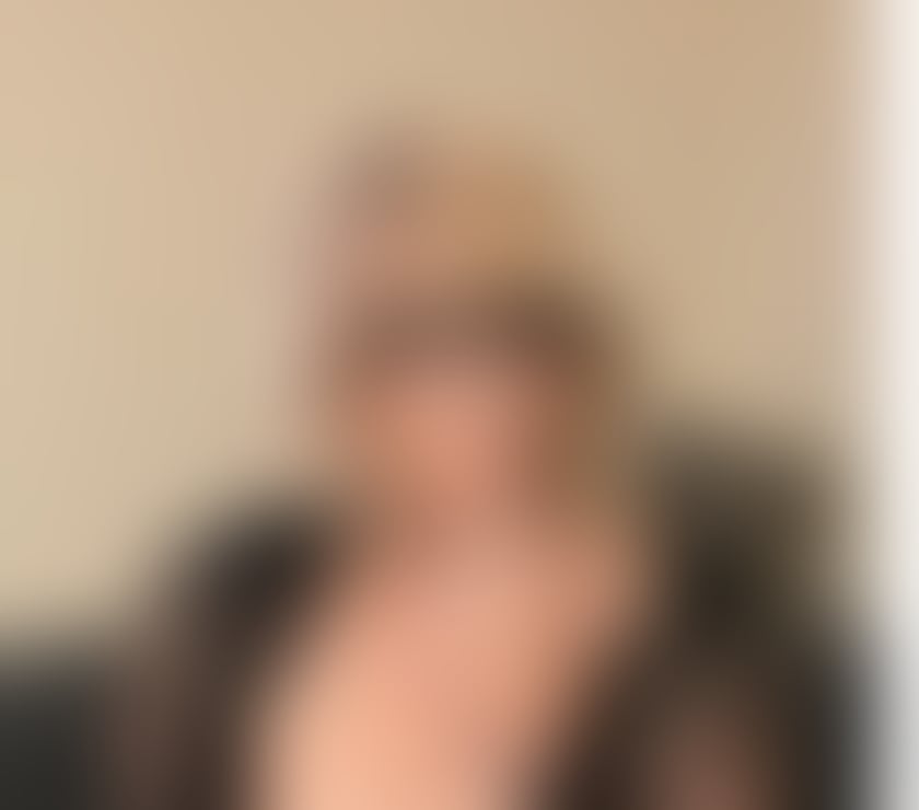 Escorts Whitechapel Station East London - Photos for Hi!! Me NAME ZARA!! HUNGARY LADY!!