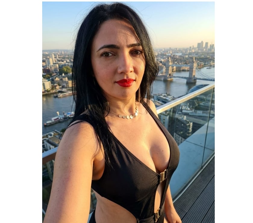 💯CHLOE BRAZILIAN BRUNETTE ♥️GFE💯DOMINATRIX