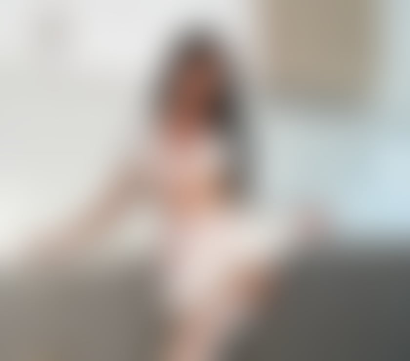 🔥HOT&SWEET🔥EMILY💯BIG BUM 🎉PARTY🥂REAL PICS