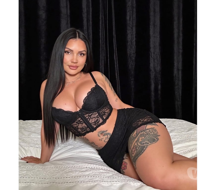 Escorts Kent Ashford - Photos for Hey hot brunette here just for you