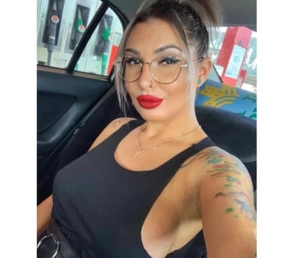  Escorts Belfast City Centre (South) Belfast - Photos for KELLY 🔞available incall outcalll 🫠partyy