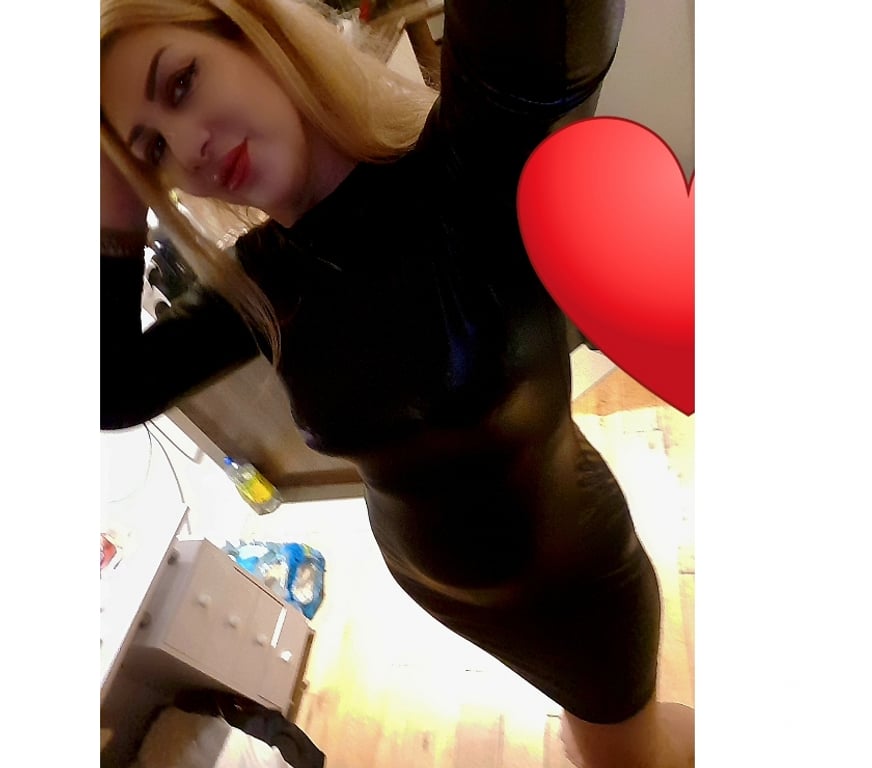 Escorts South Yorkshire Sheffield - Photos for 💦BEST BJ 💦♥️ EVER ♥️LAURA ♥️PARTY 🥳