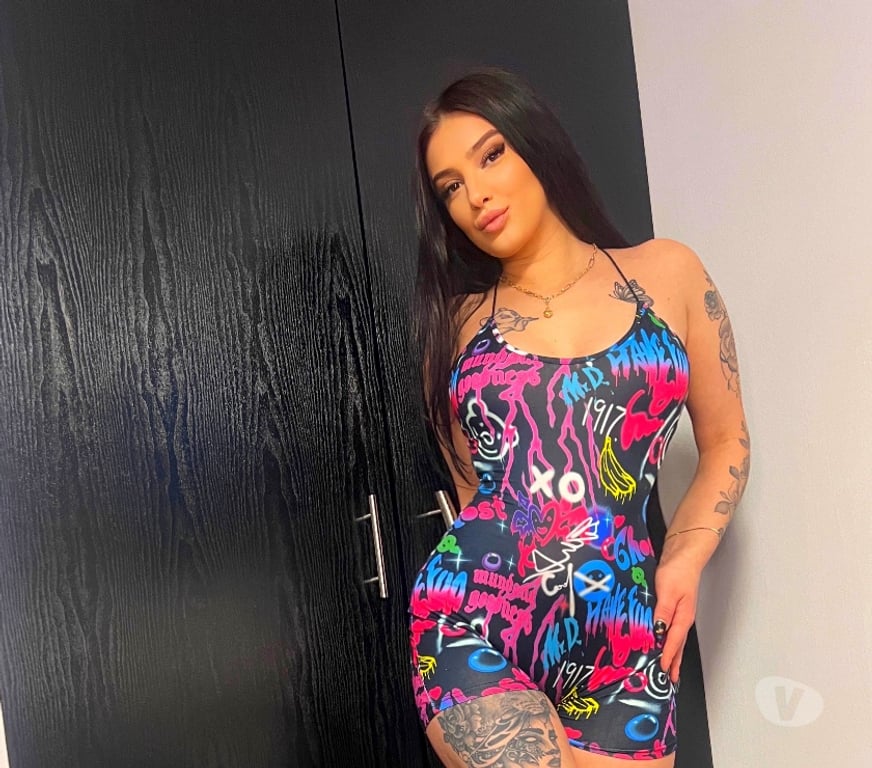 Escorts Lincolnshire South Kesteven - Photos for 🍒LAURA🔝SWEET 🍭 NAUGHTY 🔝 BRUNETTE🔝NO RUSH💯