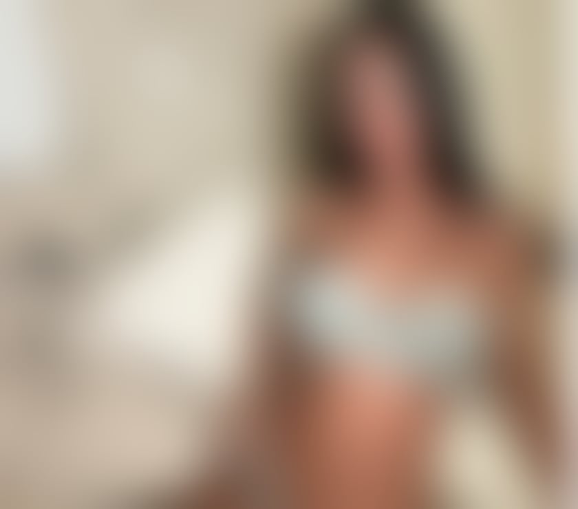 Escorts Devon Exeter - Photos for 🔞Bombshell Party🥂Strap-on lovers?Domination ALEVEL-Owo