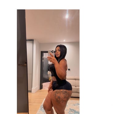 Photos for Maria flor 🩷 no Rush📍 Nw4 DP