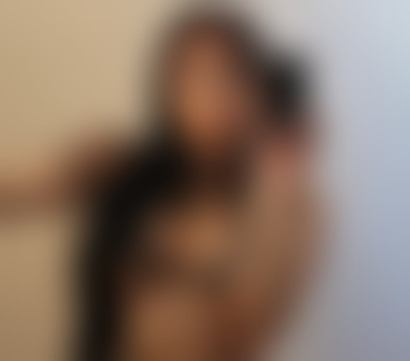 Escorts North London Manor House - North London - Photos for Elegant Brunette 🍑 🇧🇷 Classy with a Naughty Edge