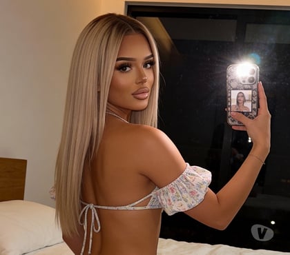 Trans London Gatwick Airport Crawley - Photos for 🇬🇧British Dom Dolly🍭 Click my Website Below ⬇️