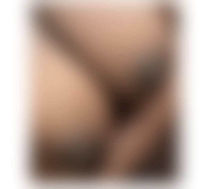 Big ass ebony 👅👅🍆🍑