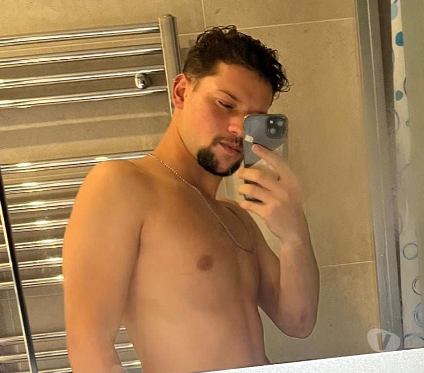  Gay massage Buckinghamshire Milton Keynes - Photos for VICTOR XXL I have a lot of Brazilian MILK