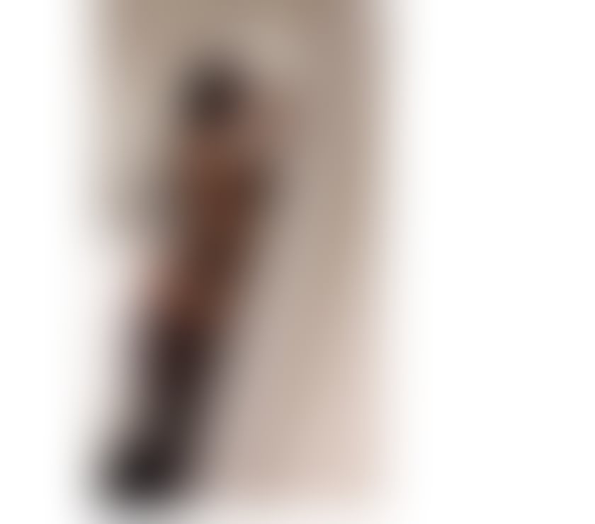 Escorts West London Ealing Broadway - West London - Photos for Maya PARTY GIRL 🥳🎊BIG ASS 👅🍑