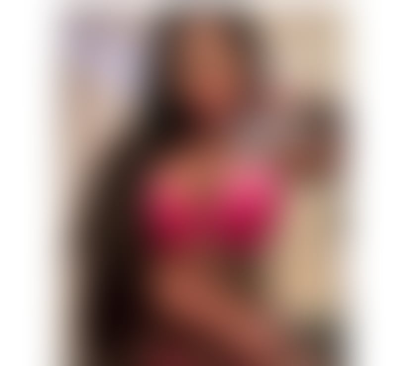 Cristal brunette brazilian party girl 💯 genuine